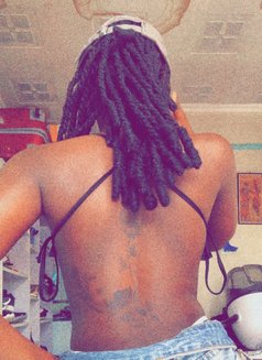 Lavonia - puta in Nairobi Photo 3 of 3