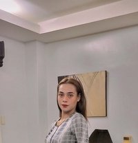 Lavsestoy - Transsexual escort in Manila