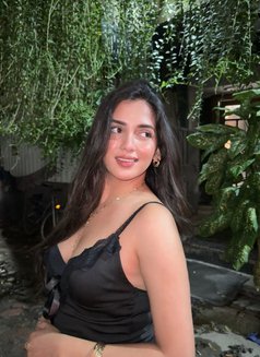Lavya - escort in Navi Mumbai Photo 1 of 4