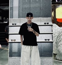 Lawrence - Male escort in Manila