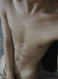 Lawrence - Male escort in Manila Photo 5 of 5