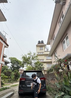 Lawrence - Acompañantes masculino in Kathmandu Photo 3 of 3