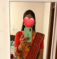 Laxmi independent (cam or meet) girl - escort in Hyderabad Photo 1 of 3