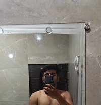 Laxus - Male escort in Varanasi