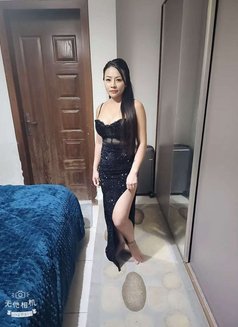 Laya - puta in Beirut Photo 5 of 6