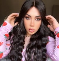 Layal ♡ - Transsexual escort in Beirut Photo 1 of 16