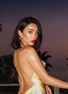 Layal 🇱🇧 - Transsexual escort in Beirut Photo 1 of 17