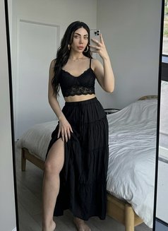 Layal 🇱🇧 - Transsexual escort in Beirut Photo 7 of 17
