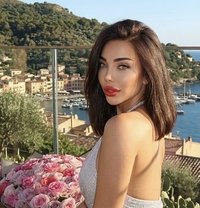 Layal 🇱🇧 - Acompañantes transexual in Beirut Photo 1 of 18