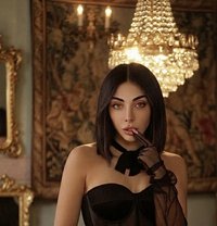 Layal 🇱🇧 - Acompañantes transexual in Beirut Photo 1 of 20