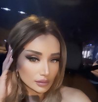 Layal Soren - escort in Beirut
