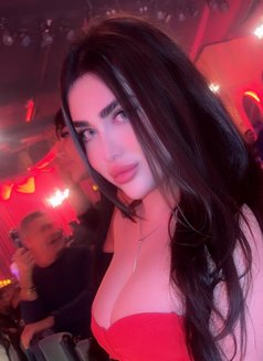 Layan - Transsexual escort in Beirut Photo 21 of 25