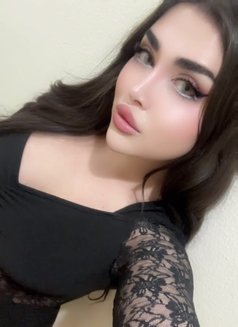 Layan - Transsexual escort in Beirut Photo 6 of 18