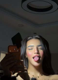 Layan Big Dick 🥹🏳️‍⚧️ - Transsexual escort in Riyadh Photo 6 of 16