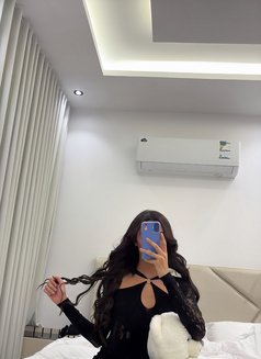 Layan Big Dick 🥹🏳️‍⚧️ - Transsexual escort in Riyadh Photo 13 of 16