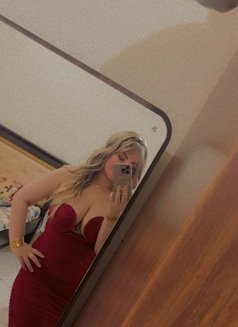 Layan - escort in Dubai Photo 2 of 7