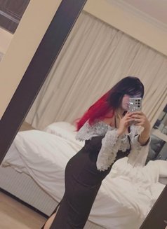 Layan - escort in Dubai Photo 6 of 7