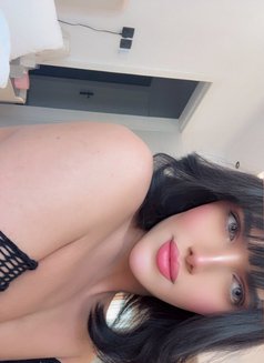 Layan - Male escort in Riyadh Photo 3 of 6