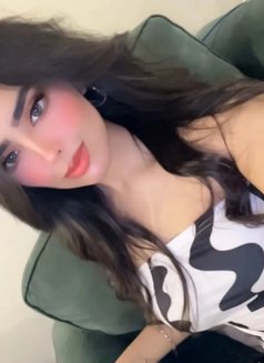 Layan - escort agency in Jeddah Photo 2 of 5