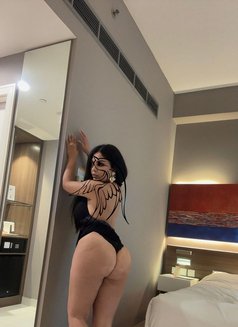 Layla - escort in Dubai Photo 4 of 4