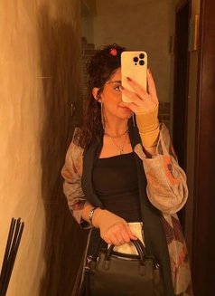 Layla - escort agency in Jeddah Photo 5 of 5