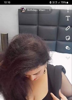 Layla Noor (Independent desi Milf) - Male escort in Dubai Photo 3 of 3