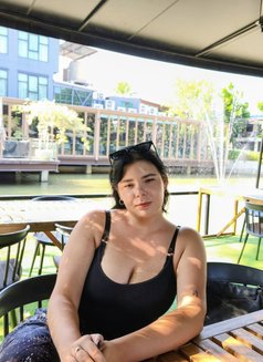 Layla - escort in Bangkok Photo 4 of 4