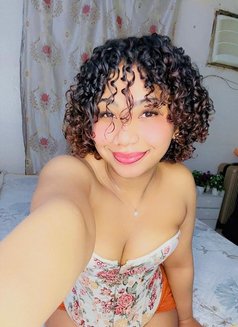 Laylah - escort in Riyadh Photo 2 of 9