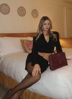 Laylie - escort in Dubai Photo 6 of 6