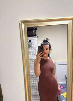 Lb Rosy - Transsexual escort in Dubai Photo 4 of 4