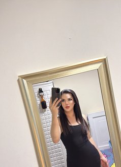 Lb Rosy - masseuse in Dubai Photo 2 of 5