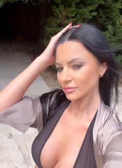 Léa Bella Mature Italienne - escort in Bordeaux Photo 8 of 10