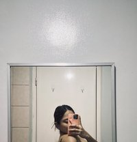 Lea Rosé cam/meet/content - escort in Manila Photo 14 of 14