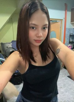 Lea Rose (Camshow,Content,Meet) - escort in Manila Photo 8 of 14