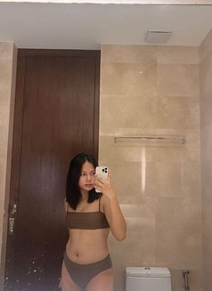 Lea Rosé Camshow/hire/content - escort in Manila Photo 4 of 7