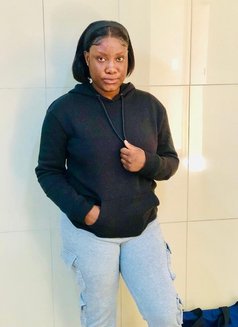 Leadtheway - escort in Johannesburg Photo 2 of 2