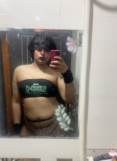 Leah, best suckerrrr, femboiii - Acompañantes transexual in Candolim, Goa Photo 10 of 13