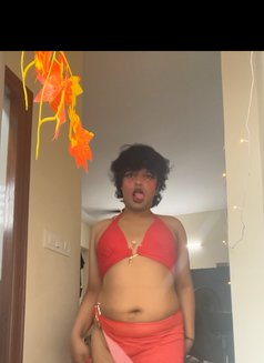 Leah, best suckerrrr, femboiii - Acompañantes transexual in Candolim, Goa Photo 6 of 13