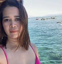 Leah - puta in Manila