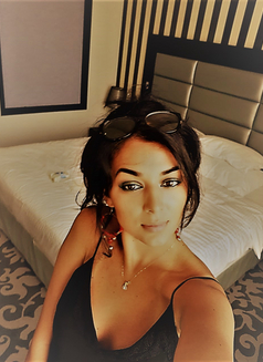 Leah Gotti - escort in Dubai Photo 2 of 7