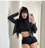 Leah - escort in Osaka Photo 1 of 6
