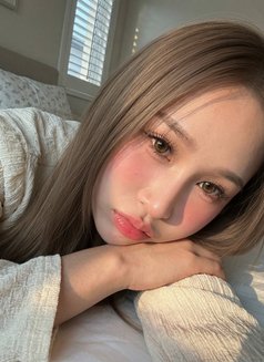 Leah small girl - Transsexual escort in Bangkok Photo 26 of 28