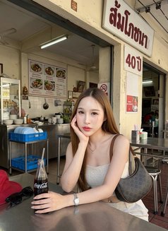 Leah small girl - Transsexual escort in Bangkok Photo 28 of 30