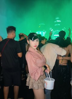 Leah small girl - Acompañantes transexual in Bangkok Photo 26 of 28