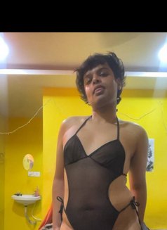 Leah Femboi - Transsexual escort in Hyderabad Photo 2 of 8
