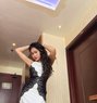Lean - escort in Dubai Photo 5 of 6