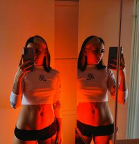 Leanne Bell - escort in London