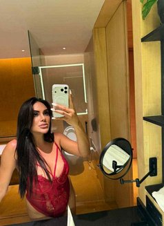 Kelsey - Transsexual escort in Hyderabad Photo 19 of 19
