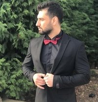 Lebanese Bull - Masajista in İstanbul