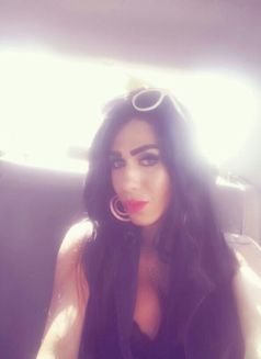 Lebanese Ts Naden - Transsexual escort in Beirut Photo 3 of 12